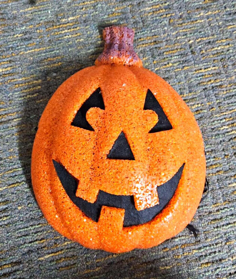 Vintage Popcorn Pumpkin Jack O Lantern Mask - Wall Decor 12.5" x 9.5" Halloween